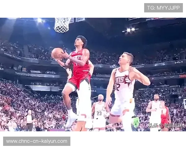 NBA球星空中换手拉杆打进,全网称神技再现 NBA球星空中换手拉杆打进,全网称神技再现
